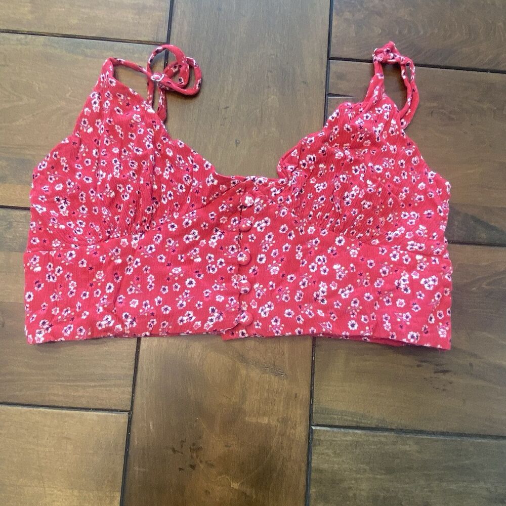 Princess Polly Carly Red Floral Cropped Tank Size 4